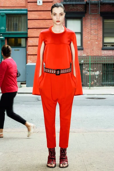 Look 9